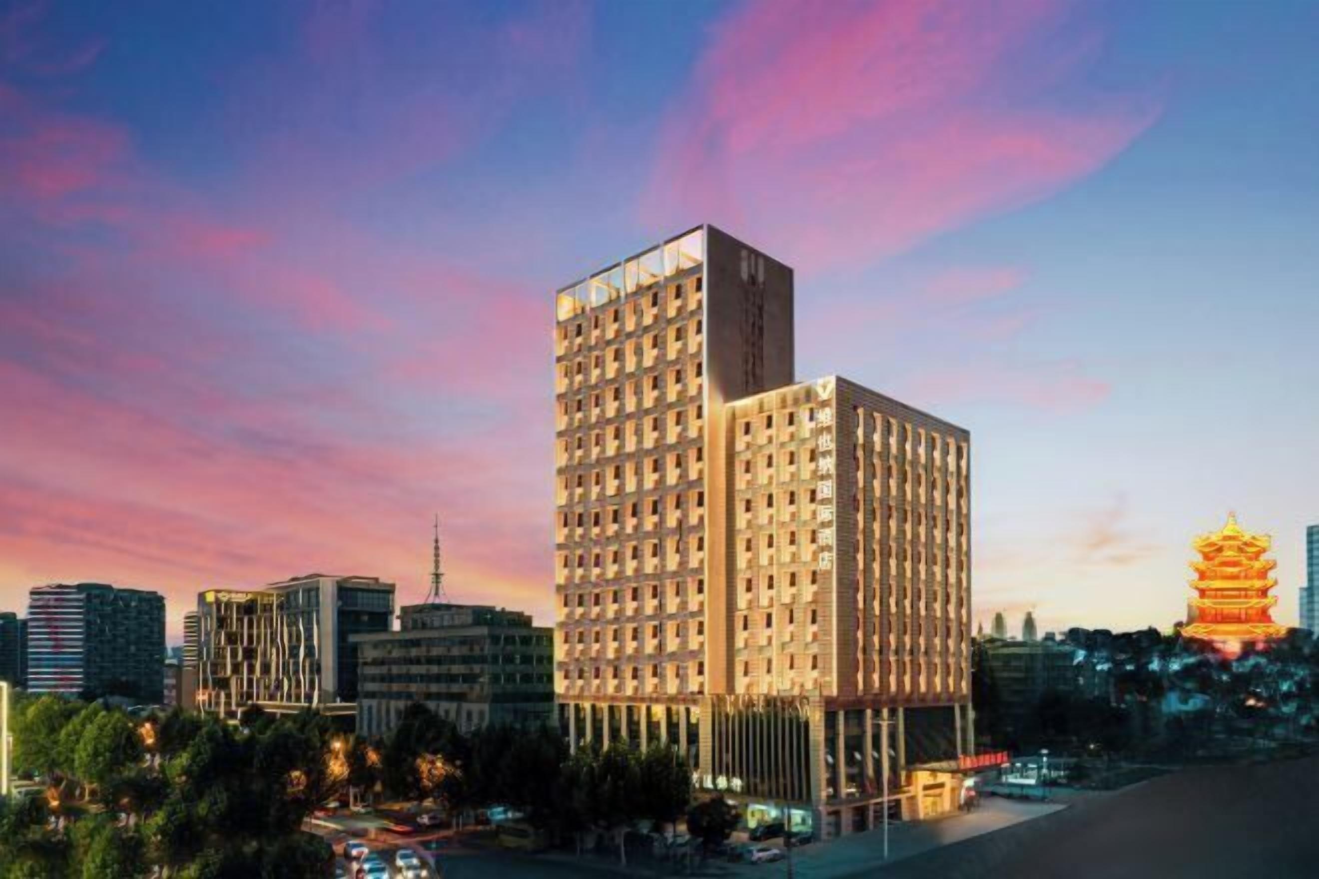 المنشأة من الخارج