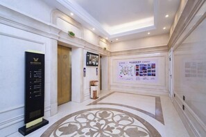 Interior - Vienna International Hotel (Wuhan Yellow Crane Tower Pengliuyang Subway Station) (Wuhan)