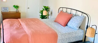 Spacious private studio in Long Beach