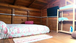 1 Schlafzimmer, kostenloses WLAN, Bettwäsche, Rollstuhlgeeignet