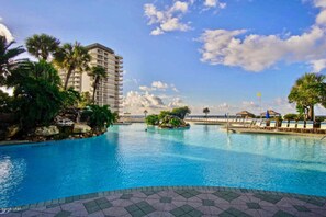 Pool - Better Together @ Edgewater Beach Resort Sleeps 10 (Panama City Beach)