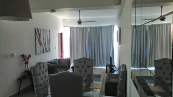 2 bedrooms, free WiFi