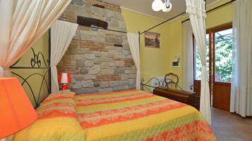 6 chambres, fer et planche Ă repasser, Wi-Fi gratuit, draps fournis