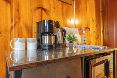 Vacation UniquEly cottage #1