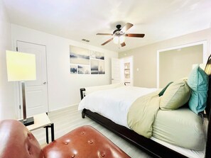 3 bedrooms, iron/ironing board, free WiFi, bed sheets