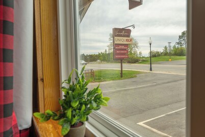 Vacation UniquEly cottage #2