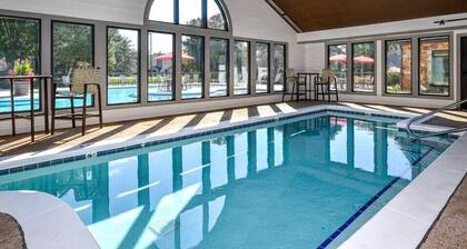 Family Owned BRANSON CONDO WITH BALCONY overlooks pool & playground#5 - Wi-Fi