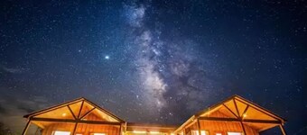 El Castell + El Castellito - on the Llano River [Sleeps 26+]