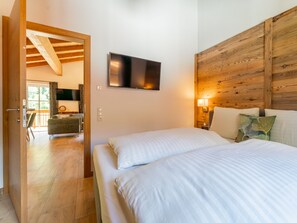 4 bedrooms, internet