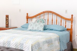 2 bedrooms, in-room safe, desk, free WiFi