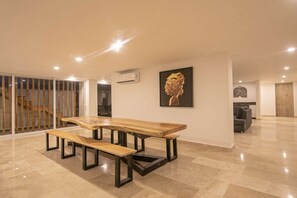 用餐