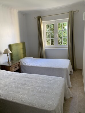 5 bedrooms, iron/ironing board, travel cot, WiFi