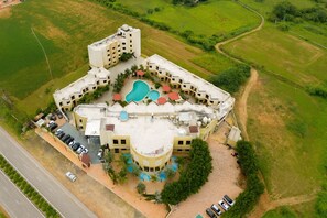 Exterior - The Sky Imperial Bapu’s Resort (Dwarka)