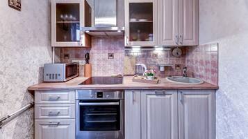 Apartment | Eigene Küche | Großer Kühlschrank, Mikrowelle, Ofen, Geschirrspüler