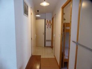 Interior - Lovely 2* apt 6 pax, south terrace, ski-in/ski-out (Arêches-Beaufort)