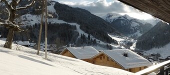 Chalet for 6-8 people with fireplace, south-facing and garage, 5 min from center