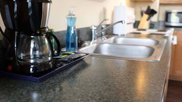 Apartment (1 Bedroom) | Private kitchen | Microwave, oven, stovetop, dishwasher