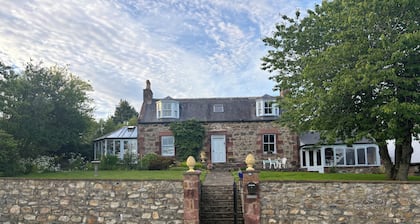 Silverstripe B&B in a country cottage peaceful location