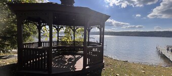 Amazing Sunsets!  Great Yard, Parking & 1st Fl Bdrm