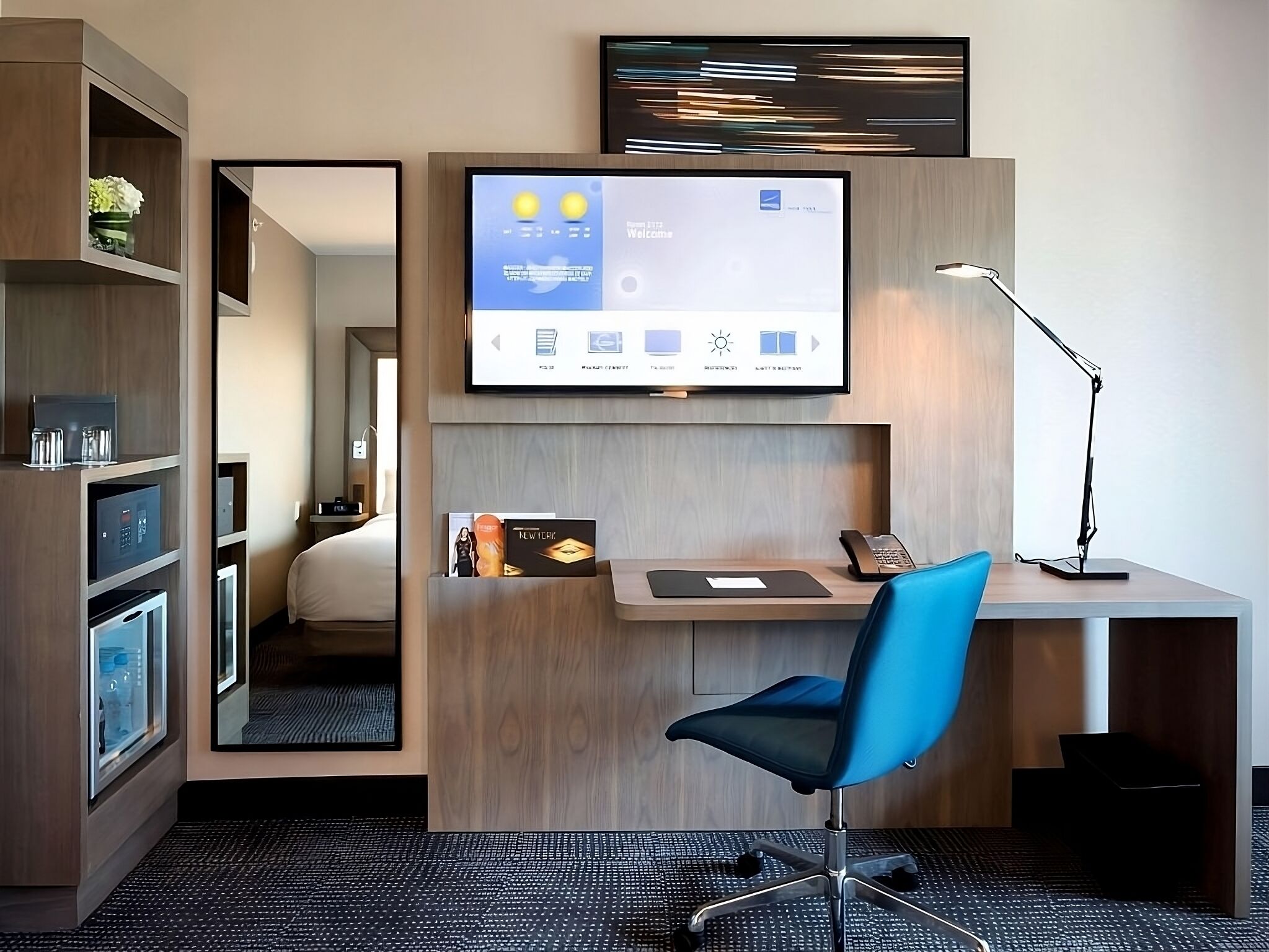 Minutes Away From Iconic NYC Landmarks! Pet-friendly Unit, Restaurant, Rooftop!