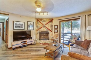 Fireplace, DVD player