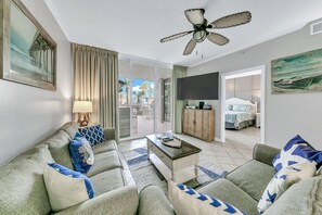 3 bedrooms, iron/ironing board, travel cot, free WiFi