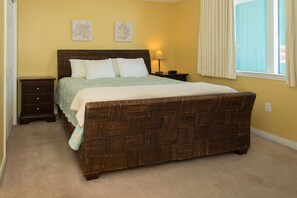 2 bedrooms, iron/ironing board, travel cot, free WiFi