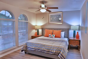 4 bedrooms, iron/ironing board, free WiFi, bed sheets