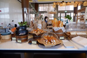 Daily buffet breakfast (THB 450 per person)