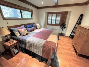 House, 3 Bedrooms | 3 bedrooms, free WiFi - Beautiful Mountain Home 3 Bedroom Home by RedAwning (Lake Arrowhead)