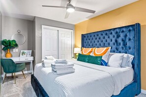 4 chambres, fer et planche à repasser, Wi-Fi gratuit, draps fournis
