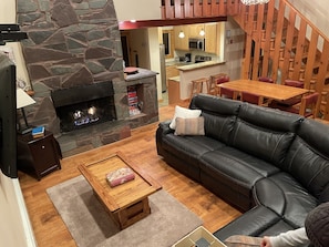 Smart TV, fireplace, DVD player, stereo