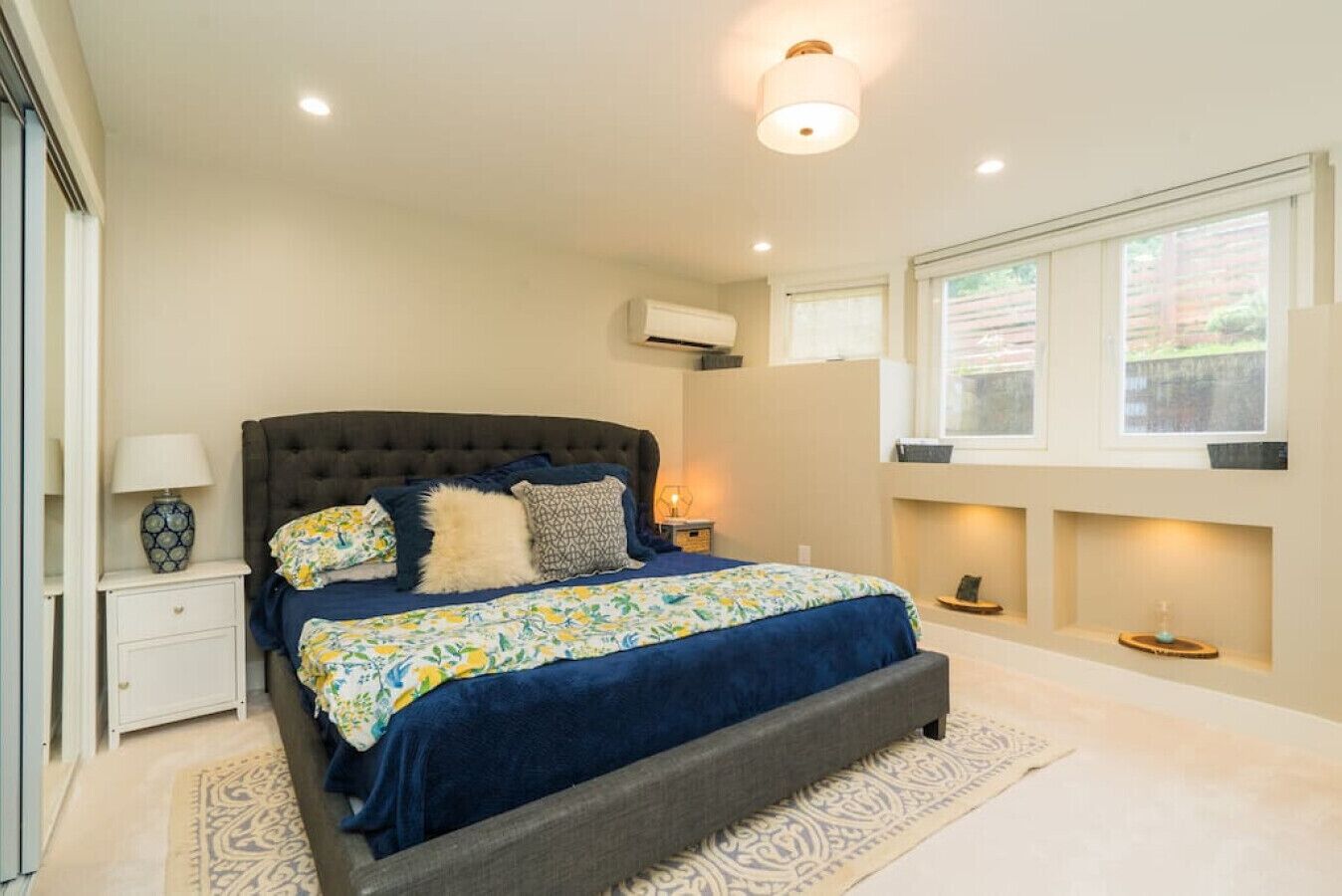 2 bedrooms, desk, iron/ironing board, free WiFi