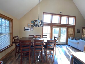 Dining - Spacious house at Camelback near water parks and ski lifts! (Tannersville)