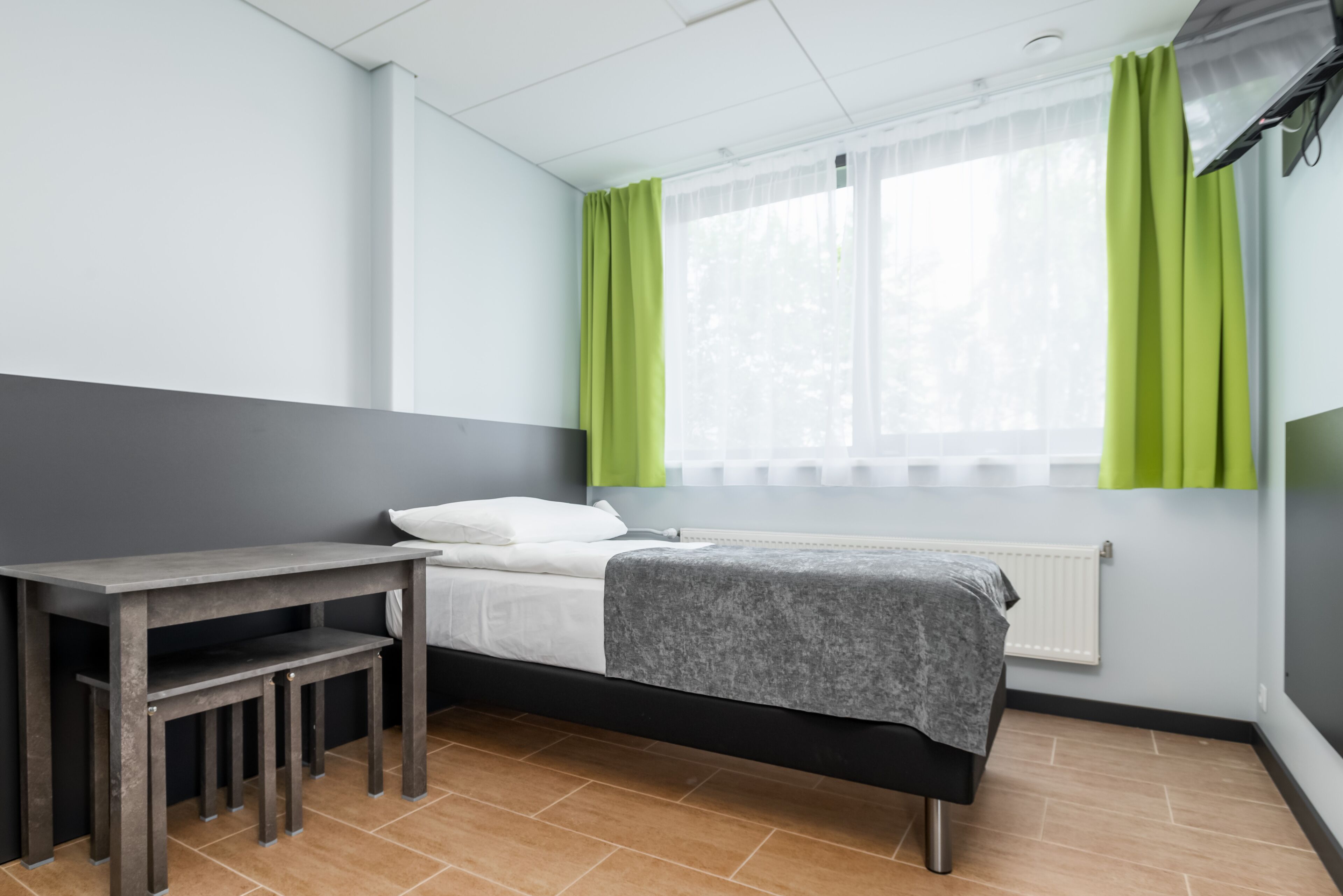 standard single room, 1 single bed | travel cot, free wifi, bed sheets