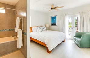 3 chambres, fer et planche à repasser, Wi-Fi gratuit, draps fournis