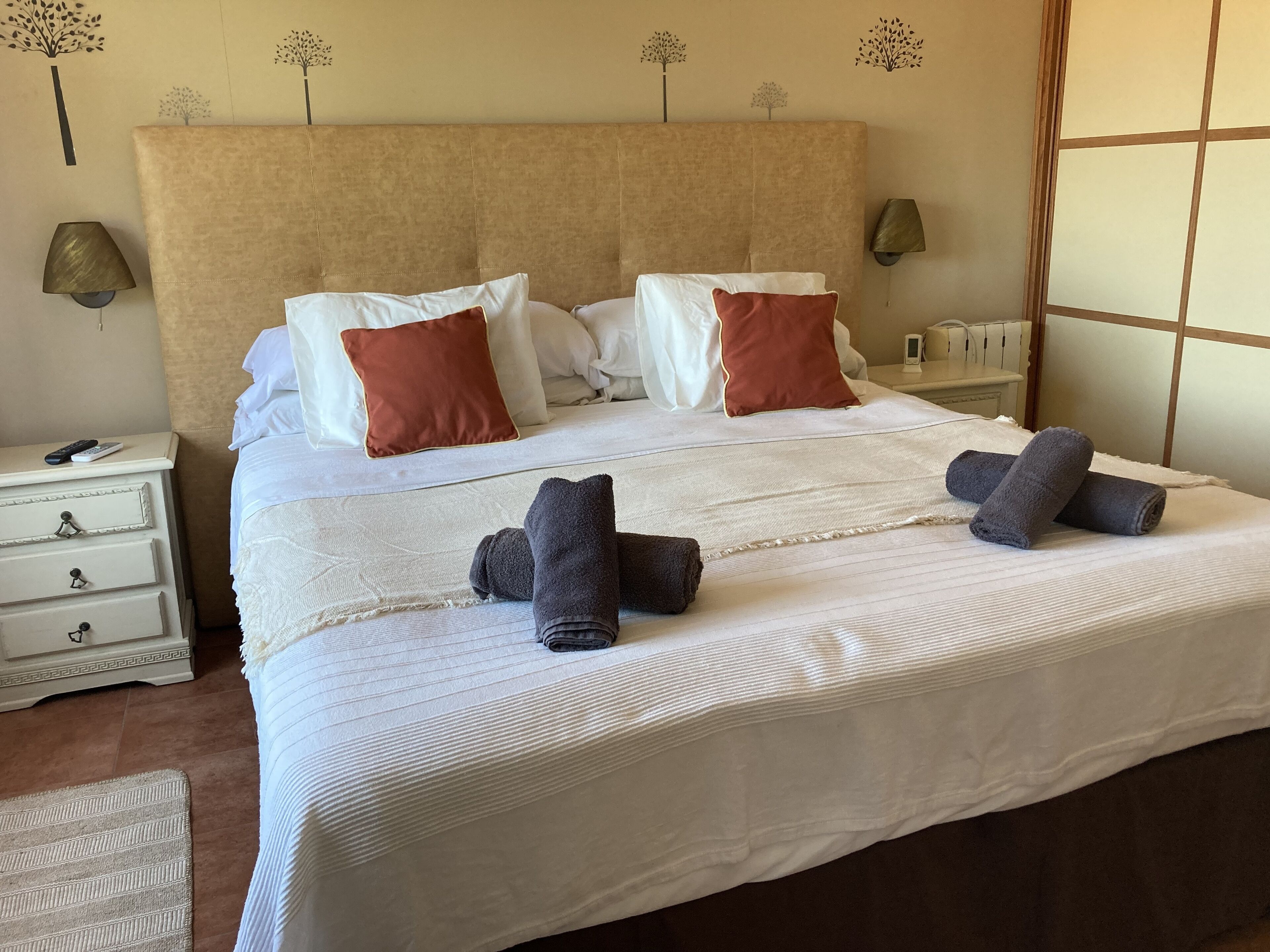 7 bedrooms, iron/ironing board, travel crib, WiFi