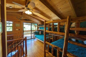 1 bedroom, iron/ironing board, free WiFi, bed sheets - River Run Retreat Weeki Wachee (Spring Hill)