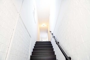 Interior - Audubon House Apt.1: 2bd/1ba (New Orleans)