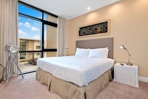 3 Schlafzimmer, Bügeleisen/Bügelbrett, Reisekinderbett, WLAN