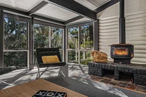 “Seas The Day” – Pool & Fireplace