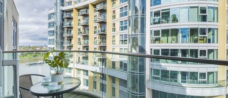 Standard Apartment | Terrace/patio