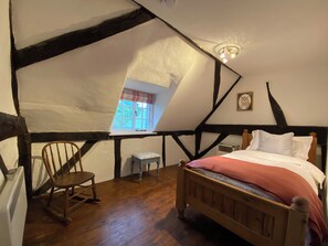 2 quartos, Wi-Fi de cortesia, roupa de cama