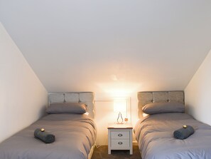 4 chambres, Wi-Fi gratuit, draps fournis