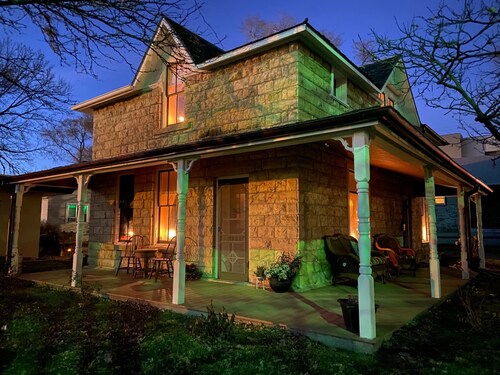Top Floor Historic Limestone Property Downtown