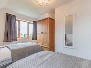 4 habitaciones, wifi gratis y ropa de cama 