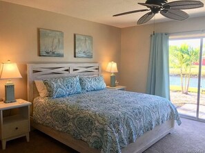 2 bedrooms, desk, free WiFi, bed sheets - Amazing Sunset WATERFRONT HOME * Dock * Minutes to Deep Water Gulf of Mexico (Crystal River)