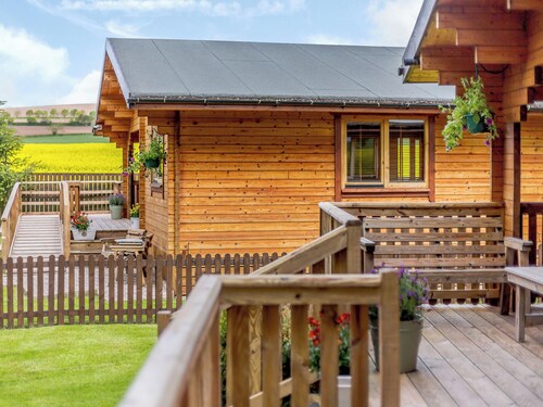 2 bedroom accommodation in Lintlaw near Duns