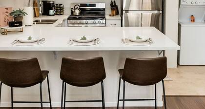 Desert DayDream 1 Bedroom Condo steps away from Old Town La Quinta #244554