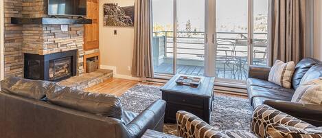 Smart-TV, Kamin, Drucker